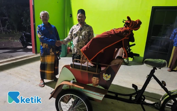 Thumbnail Berita - Kontroversi Becak Listrik Bantuan Prabowo di Brebes, Bumdes Mekar Jaya Akhirnya Serahkan ke Penerima