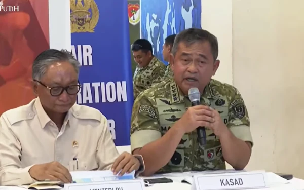 KSAD Maruli Minta Media Tak Beritakan Kekurangan Pemerintah saat Tangani Bencana Sumatera