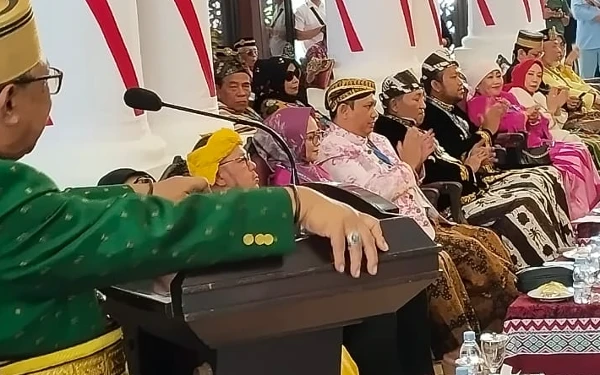 Jelang Hari Jadi ke-402, Bupati Sampang Terima Gelar Kebangsawanan dan Dukungan Pahlawan Nasional Pangeran Trunojoyo