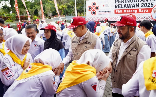 Cak Nur Bakar Semangat Relawan PMI se-Malang Raya: Jangan Pernah Lelah Mencintai Indonesia