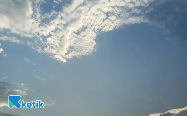 Thumbnail Berita - BMKG: Cuaca Kota Yogyakarta 29  Desember 2025 Diprakirakan Berawan, Jakarta Hujan Ringan