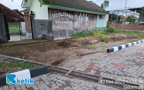 Batas Akhir Kontrak, Proyek Joging Track Stadion Forlantas Terpantau Tutup Selokan Aktif