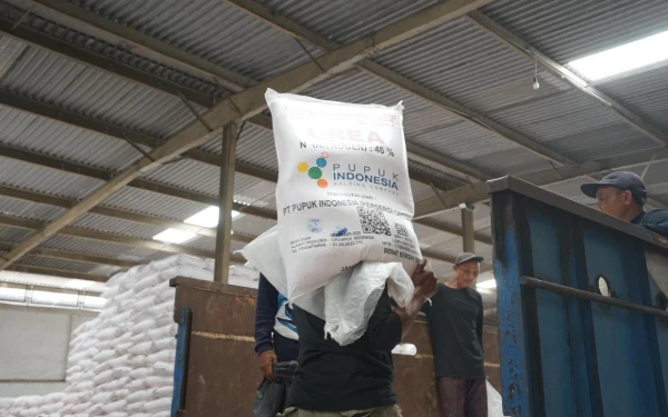 Petani di Jawa Timur Sudah Bisa Tebus Pupuk Subsidi Mulai 1 Januari 2026