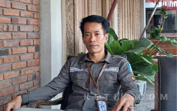 Dari Jajanan Pasar ke Pucuk Pendidikan: Jejak Pengabdian Mas’udi Hadiwijaya