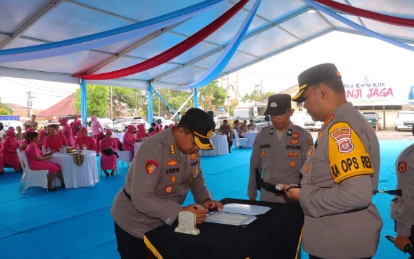 Erwin Irawan Naik Pangkat Kombes Pol, Siap Emban Amanah Karo Ops Polda Papua Barat