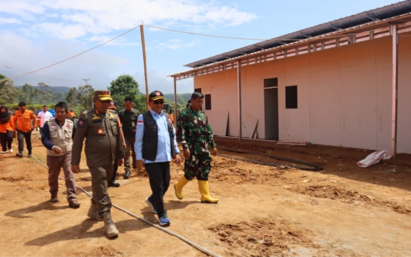 BNPB Tekankan Percepatan Pembangunan Huntara bagi Warga Terdampak di Koto Tinggi