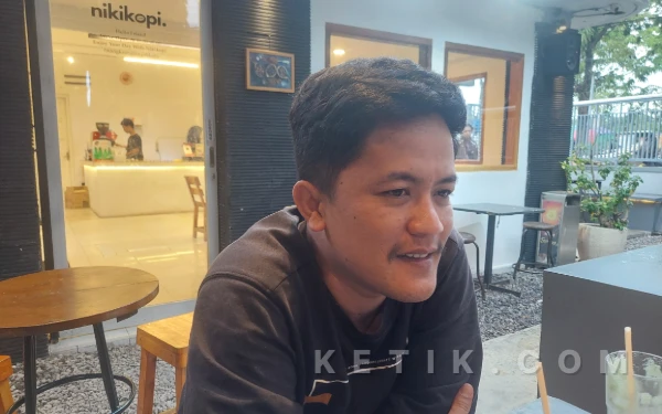 Dari Anak Petani Asal Plampaan, Irwan Kini Jadi Advokat Muda Kompeten di Sampang