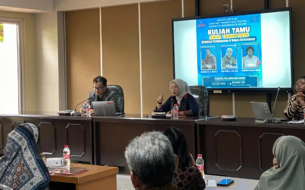 Awali Tahun Akademik, Magister Sosiologi UMM Bedah Diskursus Pembangunan di Dunia Ketiga