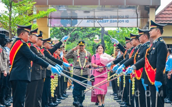 AKBP Heru Antariksa Resmi Gantikan AKBP I Putu Bagus Jabat Kapolres Tegal Kota