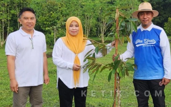 Arum Sabil Ajak Rektor UIN Malang Tanam Pohon di City Forest Jember, Tekankan Kelestarian Lingkungan Berkelanjutan