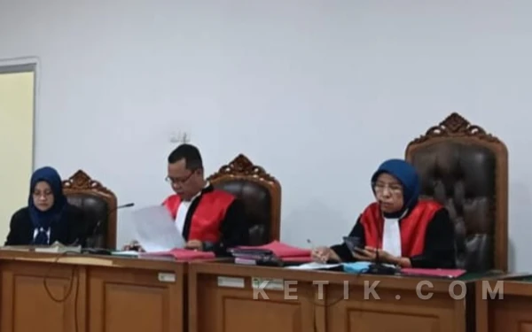 Thumbnail Berita - Sekongkol dengan Makelar, Oknum Karyawan Perusahaan Finance di Palembang Palsukan Ratusan Kontrak Kredit