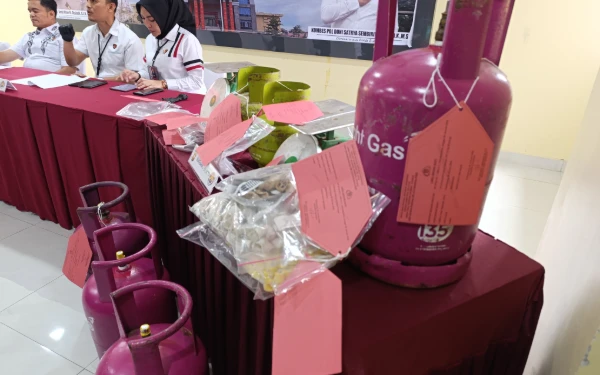 Aktivitas Ilegal Konversi LPG Terbongkar di Kalidoni Palembang, Polisi Amankan Empat Tersangka