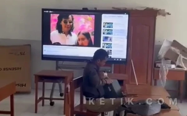 Thumbnail Berita - Sejak 2023 Aktivitas Belajar Berkurang, Disdik Sampang Selidiki Dugaan Data Ganda Siswa SDN 1 Batuporo Timur