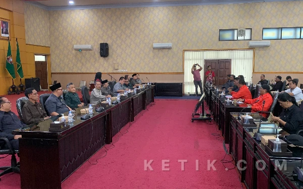 Tenaga Outsourcing dan THL Ancam Kerahkan Massa, DPRD Kota Blitar Desak Eksekutif Selesaikan Polemik