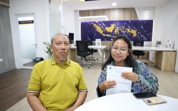 Thumbnail Berita - Meskipun Libur Nataru, Masyarakat Tetap Antusias Urus Alih Media Sertipikat