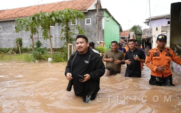 Diguyur Hujan Disertai Angin Kencang, Subang Dikepung Banjir