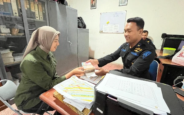 Thumbnail Berita - KAI Daop 8 Surabaya Amankan 2.649 Barang Pelanggan lewat Layanan Lost and Found Sepanjang 2025