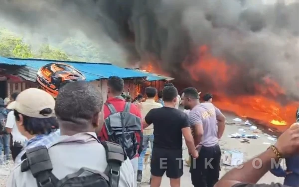 Kebakaran Hebat di Karubaga Tolikara, Polda Papua Imbau Warga Tetap Waspada dan Tidak Terprovokasi