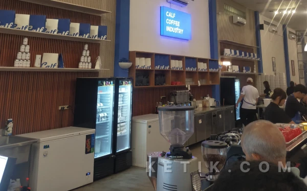 Kopi Calf Hadirkan Konsep Industrial Modern, Tempat Nongkrong Favorit Anak Muda di Kota Malang