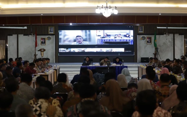 Thumbnail Berita - Buka Rakerda Kanwil BPN Jatim Provinsi, Sekjen ATR/BPN Tekankan Disiplin Anggaran