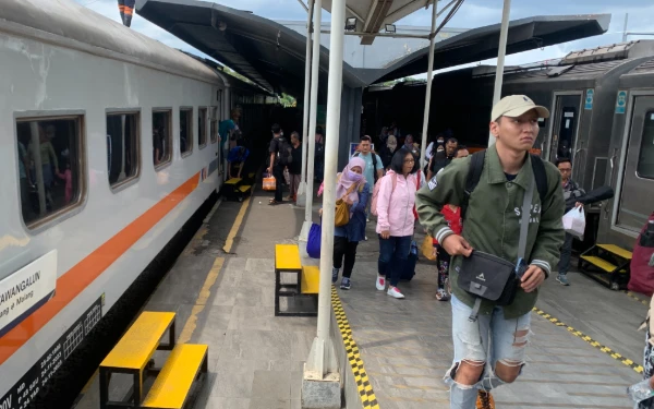 Thumbnail Berita - Info Penting Penumpang KAI! Pindah Titik Naik ke Stasiun Malang Kota Lama Selama Mujahadah Kubro 1 Abad NU