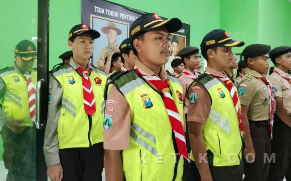 100 Anggota Pramuka Kota Malang Siap Turun Jalan Layani Jemaah Mujahadah Kubro 1 Abad NU