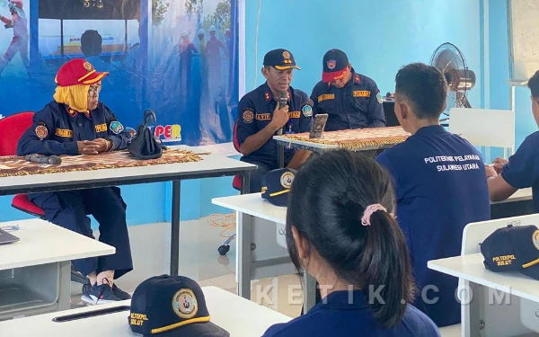 Damkar Halsel Beri Materi dan Simulasi Kebakaran untuk Pelajar