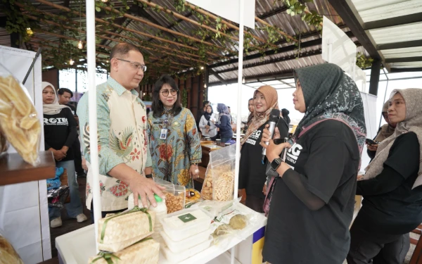 Melalui Proteg, Guru Honorer Tak Sekadar Mengajar, tetapi Juga Berwirausaha