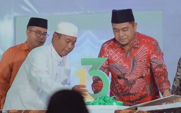 Dihadiri Ketua DPRD Pamekasan, Opening Pentas Akbar Santri Ponpes Al-Mawardi Berlangsung Meriah