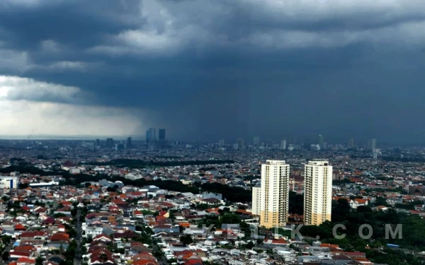 Thumbnail Berita - Prakiraan Cuaca 9 Februari 2026, Jakarta dan Bandung Hujan