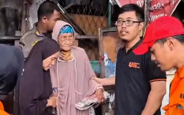 Thumbnail Berita - Pemkot Surabaya Gercep Tangani Lansia Tunggal, Dinsos Ajak Tinggal di Griya Werdha