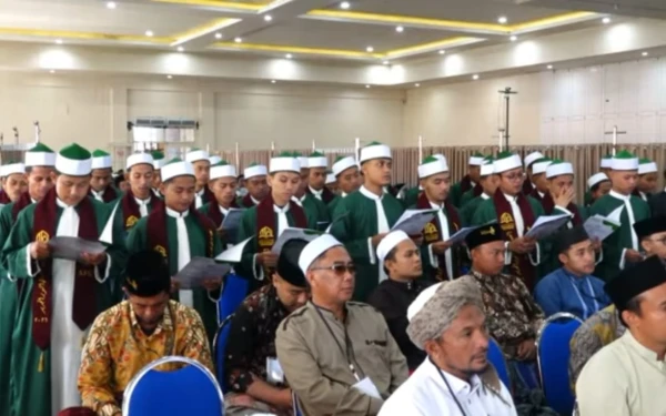 Wisuda Mahasantri ke-XI, Ma’had Aly Nurul Jadid Kukuhkan Kader Faqih dan Ulama Muda