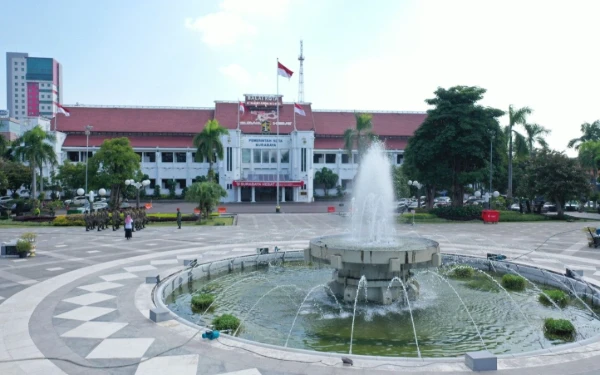 Thumbnail Berita - Pemkot Surabaya Buka Seleksi Dewan Pendidikan 2026: Simak Syarat, Jadwal, dan Link Daftar