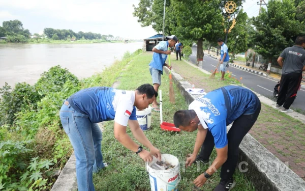 Lapas Mojokerto Gelar Aksi Bersih-Bersih Fasilitas Umum Sambut Ramadan 1447 H