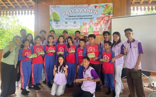Edukasi Pertanian Sejak Dini, Mahasiswa PMT UNITRI Ajak Siswa SDN 01 Jedong Belajar Pascapanen