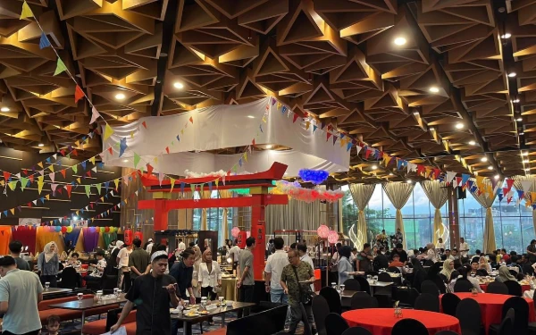 Aston Palembang Suguhkan “Arabic Iftar” Mewah dengan 100+ Menu, Sensasi Berbuka Rasa Timur Tengah di Jantung Kota