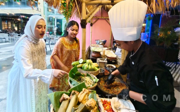 Rujak Cingur Jadi Menu Berbuka Puasa, Gurihnya Petis Madura Bikin Ketagihan