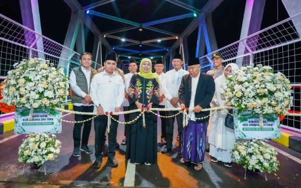 Jembatan Bubak Mojokerto Diresmikan, Warga: Terima Kasih Bu Khofifah