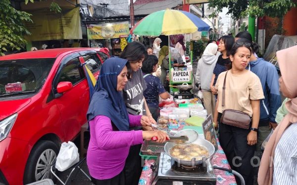 Belajar dari Pengalaman, Tips Mengatasi "Lapar Mata" saat Berburu Takjil Ala Gen Z