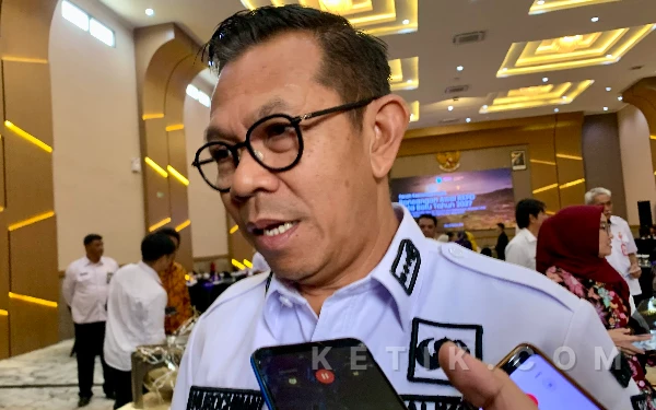 Thumbnail Wajib Dikembalikan! Wali Kota Batu Larang Pejabat Bawa Kendaraan Dinas Setelah Mutasi