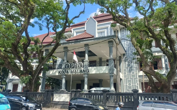 Thumbnail Mengulas Jejak Sejarah Gedung DPRD Kota Malang