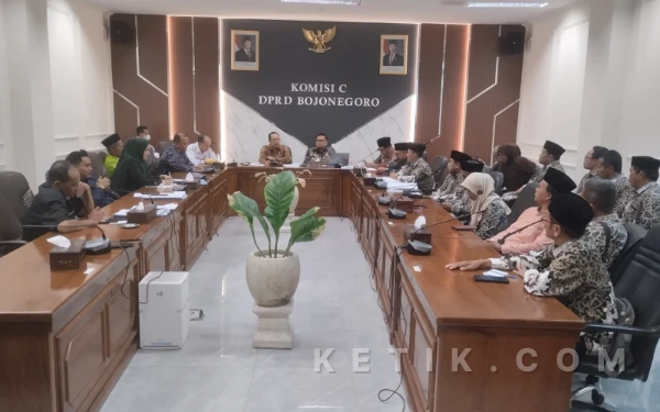 Ketua Komisi C DPRD Bojonegoro Ahmad Supriyanto: Seluruh Guru PAUD Harus Tercover Intensif APBD