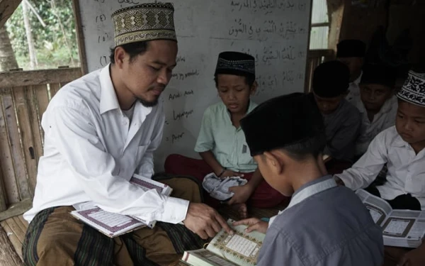 Insentif Rp7,3 Miliar untuk Guru Keagamaan di Lebak, Ini Rinciannya