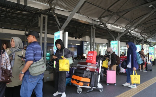 KAI Daop 8 Surabaya Ingatkan Aturan Bagasi dan Keamanan Barang Penumpang