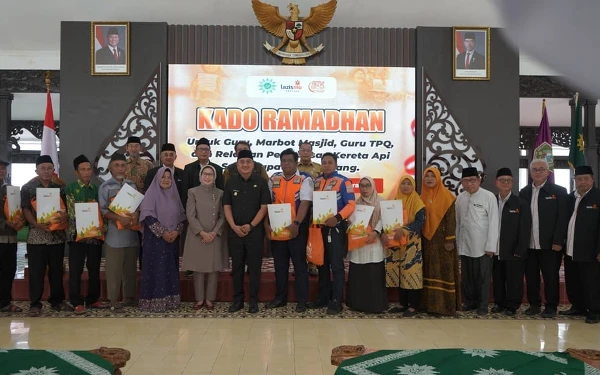 Thumbnail Berita - Kado Ramadan untuk Para Pengabdi Penjaga Kehidupan Sosial Lumajang