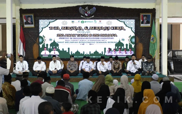 Pemkab Bondowoso dan Baznas Salurkan Santunan untuk 500 Anak Yatim dan Dhuafa