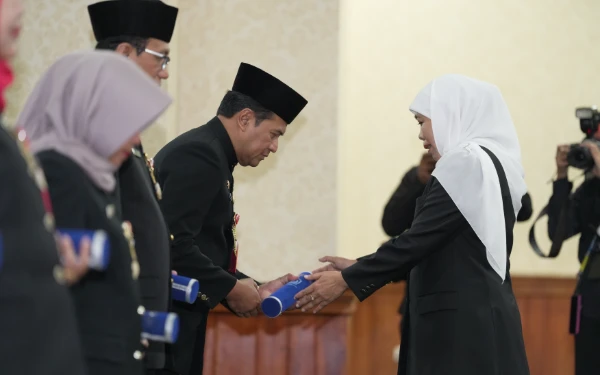 Nurkholis Usai Dilantik Kepala DLH Jatim Definitif! Siap Jawab Tantangan, Komitmen Perkuat Program Unggulan
