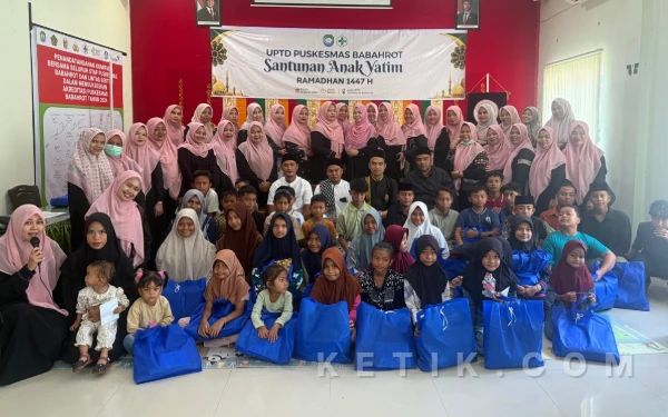Thumbnail Berita - Cari Berkah Ramadan Jelang Idulfitri, UPTD Puskesmas Babahrot Santuni Anak Yatim