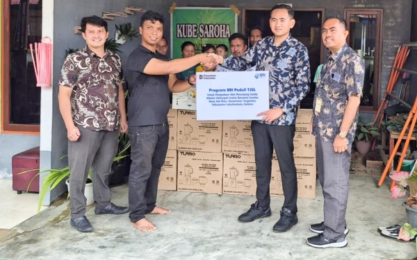 BRI BO Kotapinang Perkuat Ekonomi Kelompok Warga Melalui Bantuan Alat Usaha