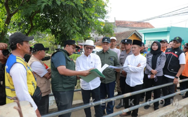 Bupati Bandung Siapkan 4 Langkah Strategis Atasi Banjir Akibat Luapan Sungai Cisunggalah,